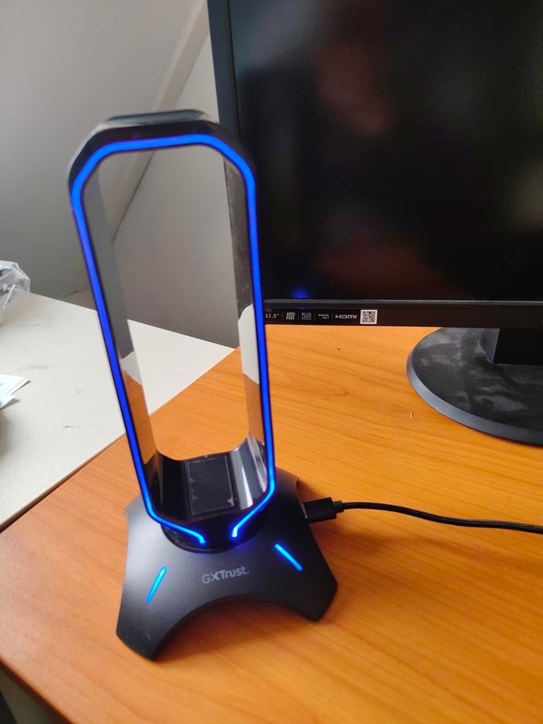 GXTrust Gaming Headset Standaard + RGB Verlichting + 2 USB, Computers en Software, Headsets, Ophalen of Verzenden, Gaming headset
