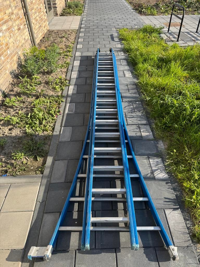3x16 Kwalitatieve Vak Ladder, Doe-het-zelf en Verbouw, Ladders en Trappen, Gebruikt, Ladder, 4 meter of meer, Opvouwbaar of Inschuifbaar