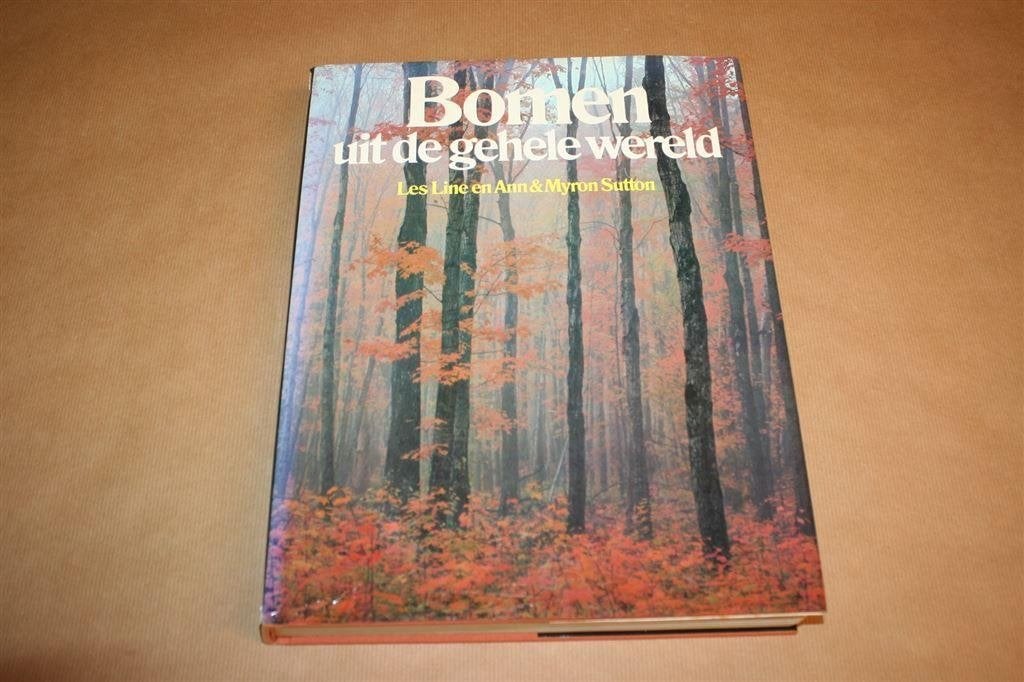 Bomen uit de gehele wereld [dik boek, prachtig geïllustreerd, Ophalen of Verzenden, Gelezen, Bloemen, Planten en Bomen
