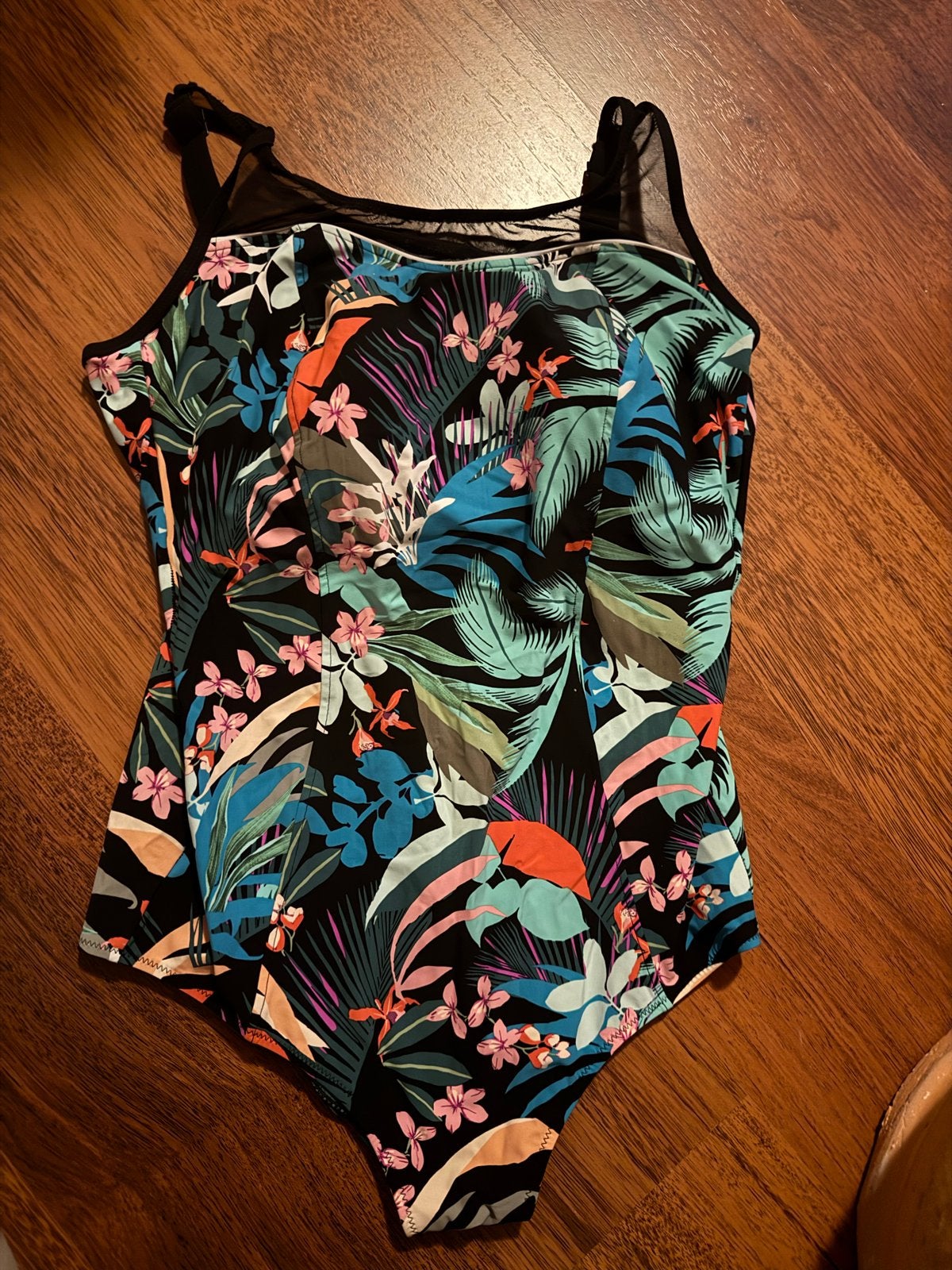 Prothese badpak XL / maat 44 - Tropische print, Kleding | Dames, Badmode en Zwemkleding, Ophalen of Verzenden, Gedragen, Meerkleurig