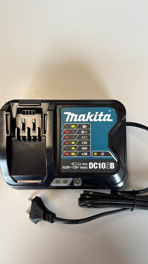 Makita oplader DC10SB (10.8-12V) Nieuw!, Ophalen of Verzenden, Nieuw