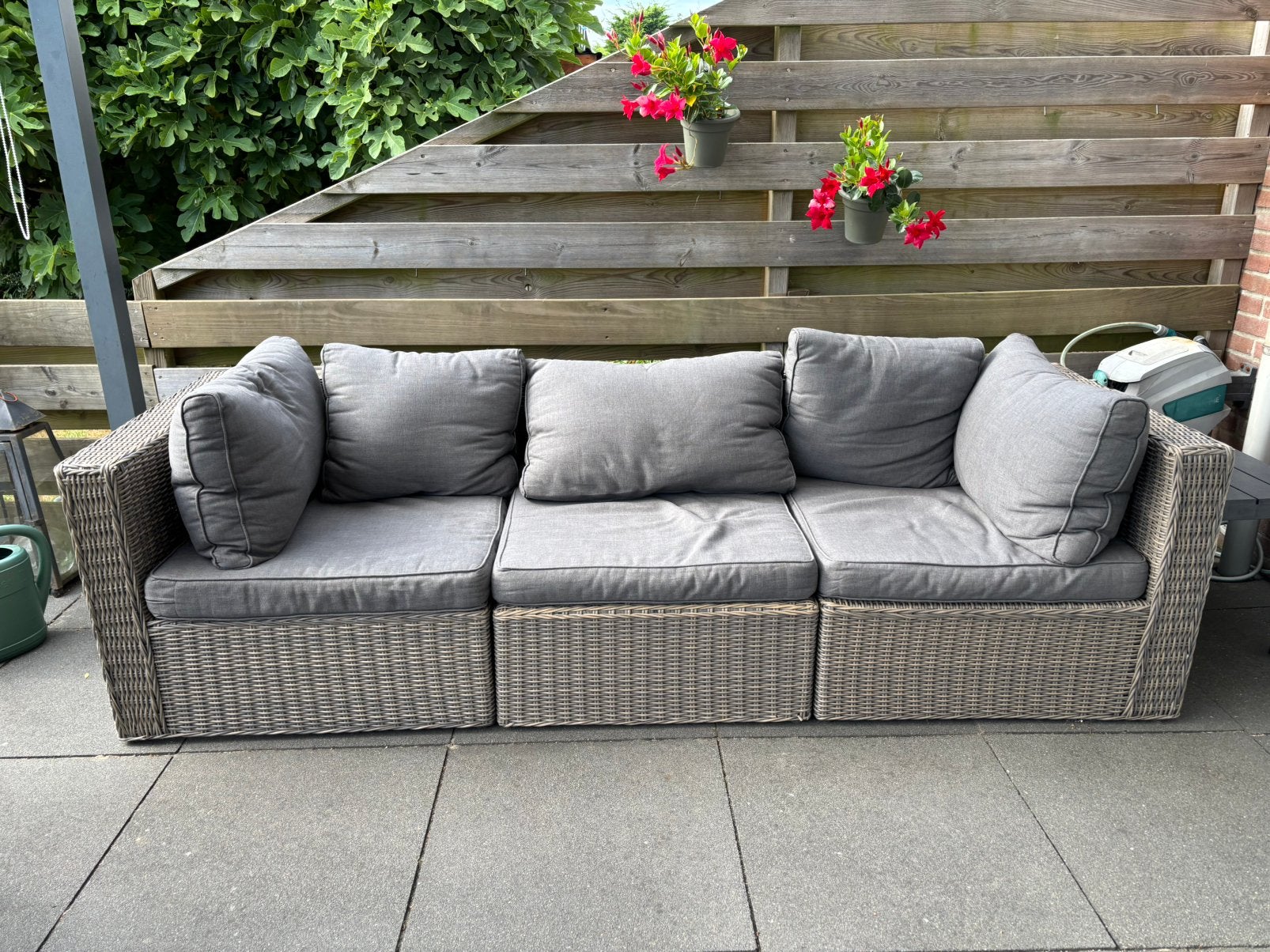 Comfortabele loungebank, Ophalen, Gebruikt