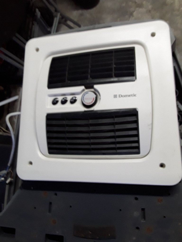 Te koop Dometic B1500 dak airco, Ophalen, Gebruikt