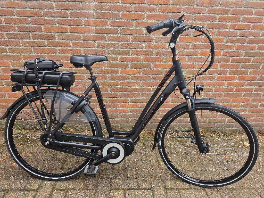 bijna nieuwe amslot met  midden motor 600 watt accu, Fietsen en Brommers, Fietsen | Dames | Damesfietsen, 53 tot 56 cm, Versnellingen