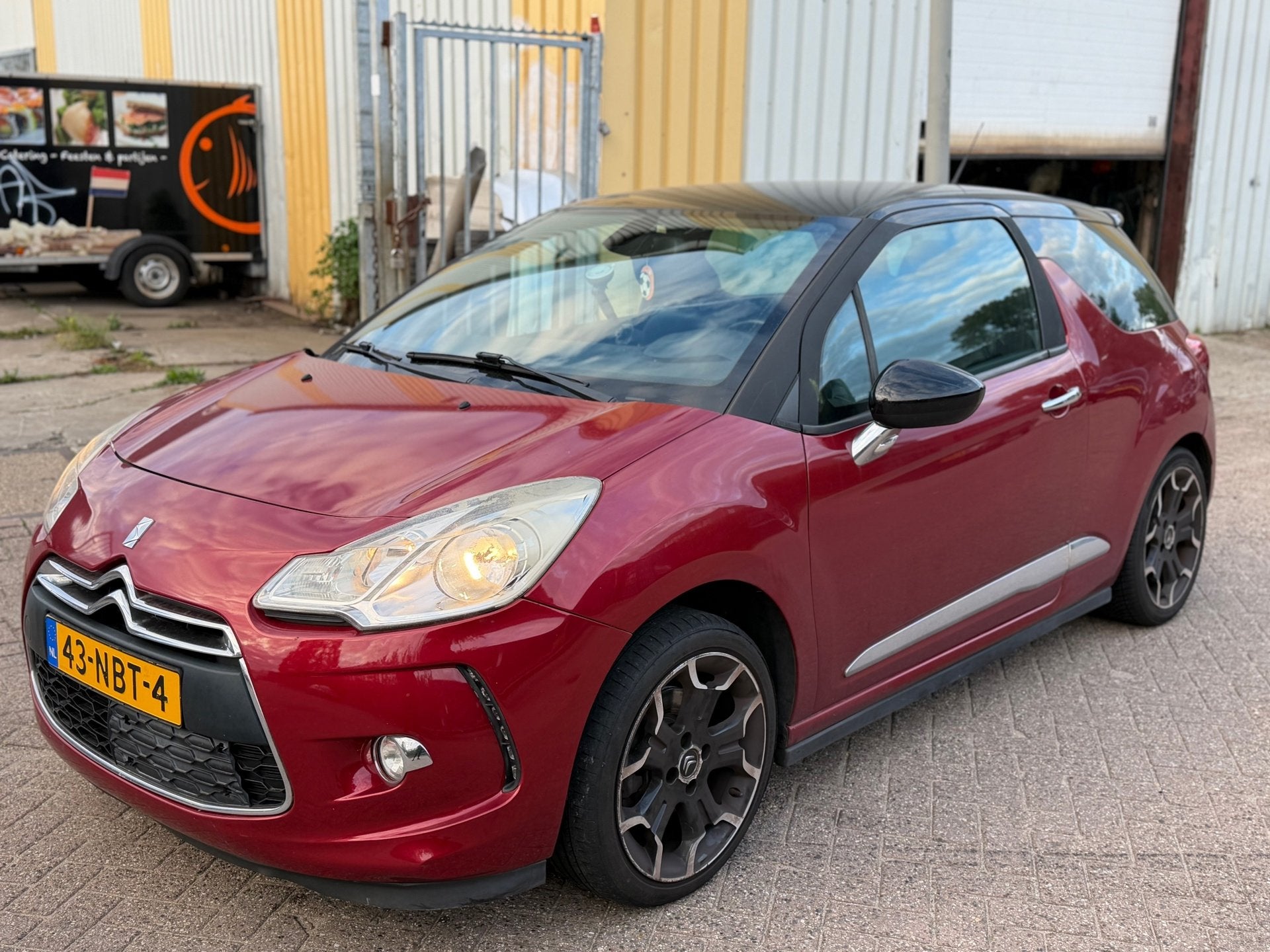 Citroen DS3 1.6 THP Sport Chic, Euro 5, 15 km/l, Gebruikt, 49 €/maand
