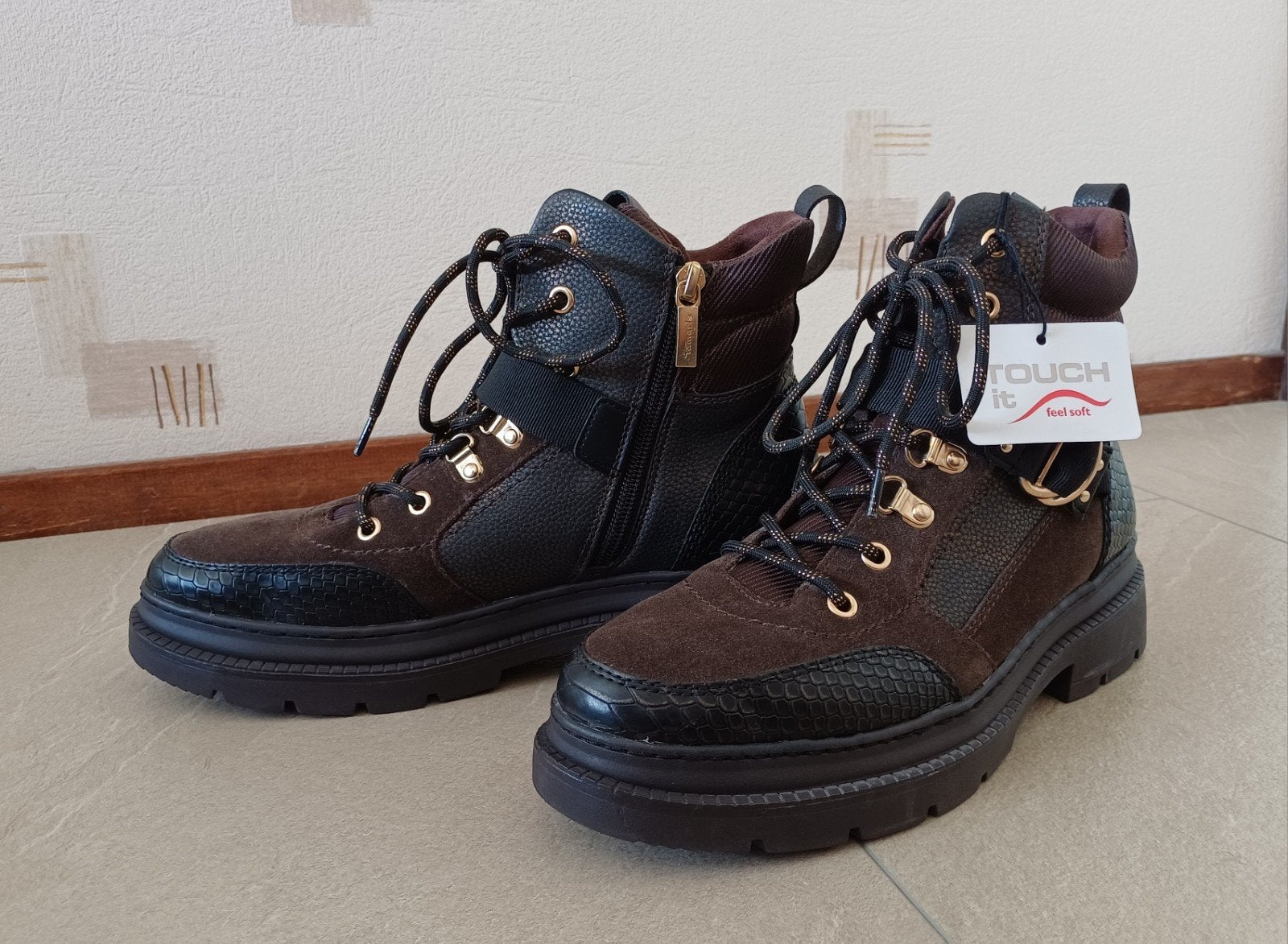 NIEUW! Tamaris stoere dames booties bruin maat 39, Tamaris, Bruin, Lage of Enkellaarzen, Nieuw