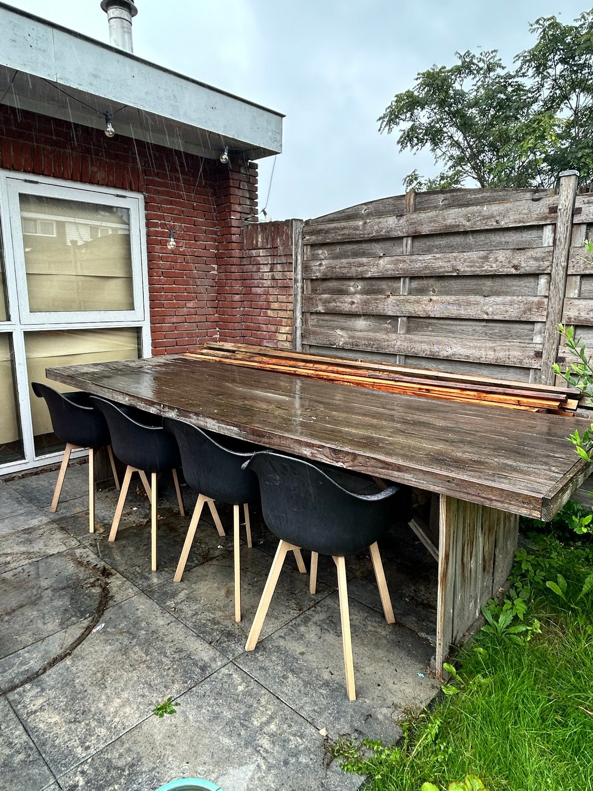 Robuuste houten tuintafel, Ophalen of Verzenden, Gebruikt, Rechthoekig, Hout