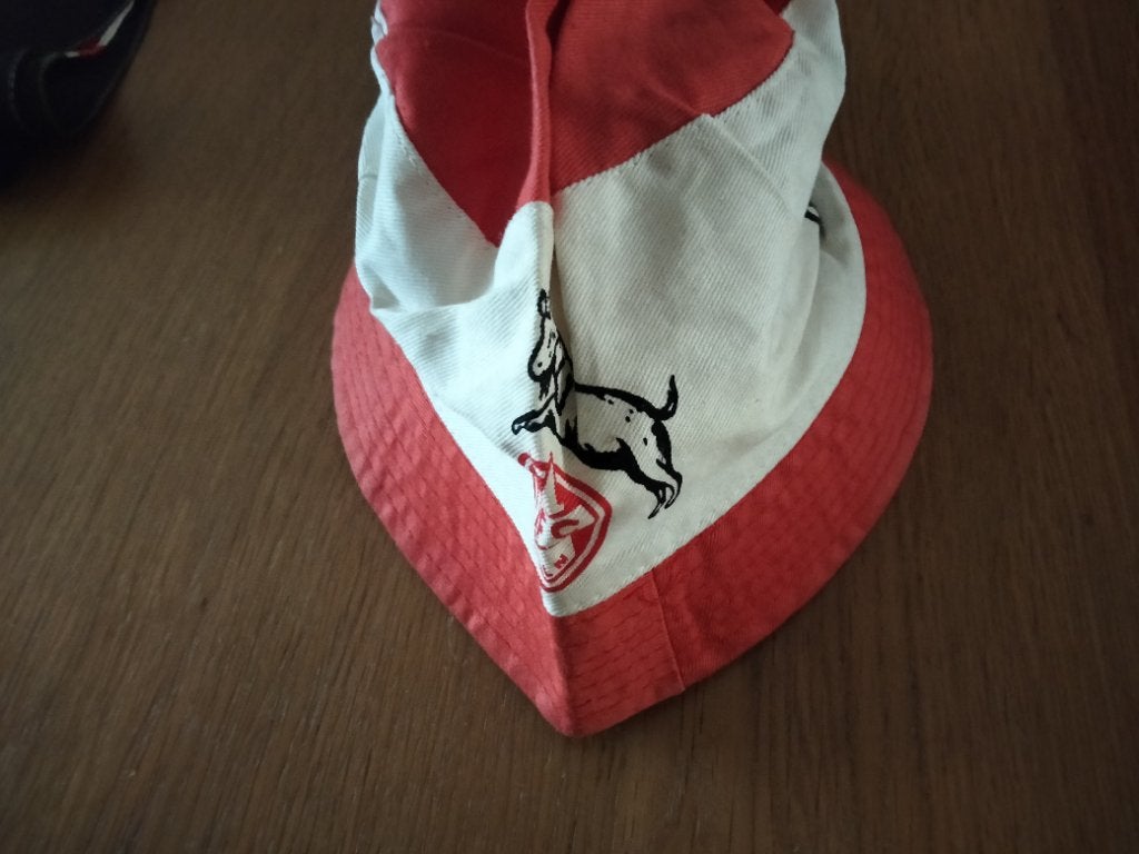 Vissershoed fc koln, Ophalen of Verzenden, Zo goed als nieuw, Buitenlandse clubs, Overige typen