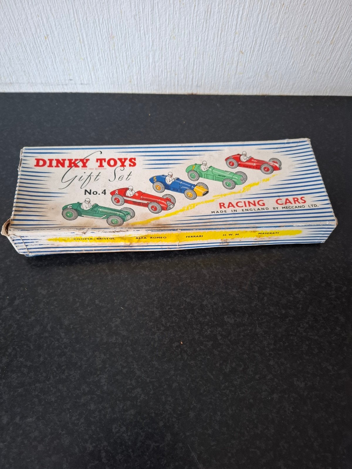 Dinky toys giftset nr 4 made in Engeland, Ophalen of Verzenden, Gebruikt, Auto, Dinky Toys