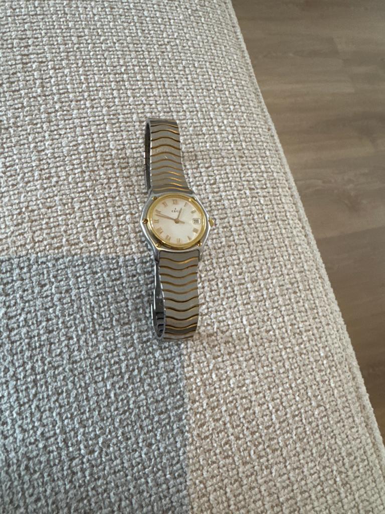 Ebel dameshorloge, staal met gouden accenten, Sieraden, Tassen en Uiterlijk, Horloges | Dames, Overige merken, Staal, Polshorloge