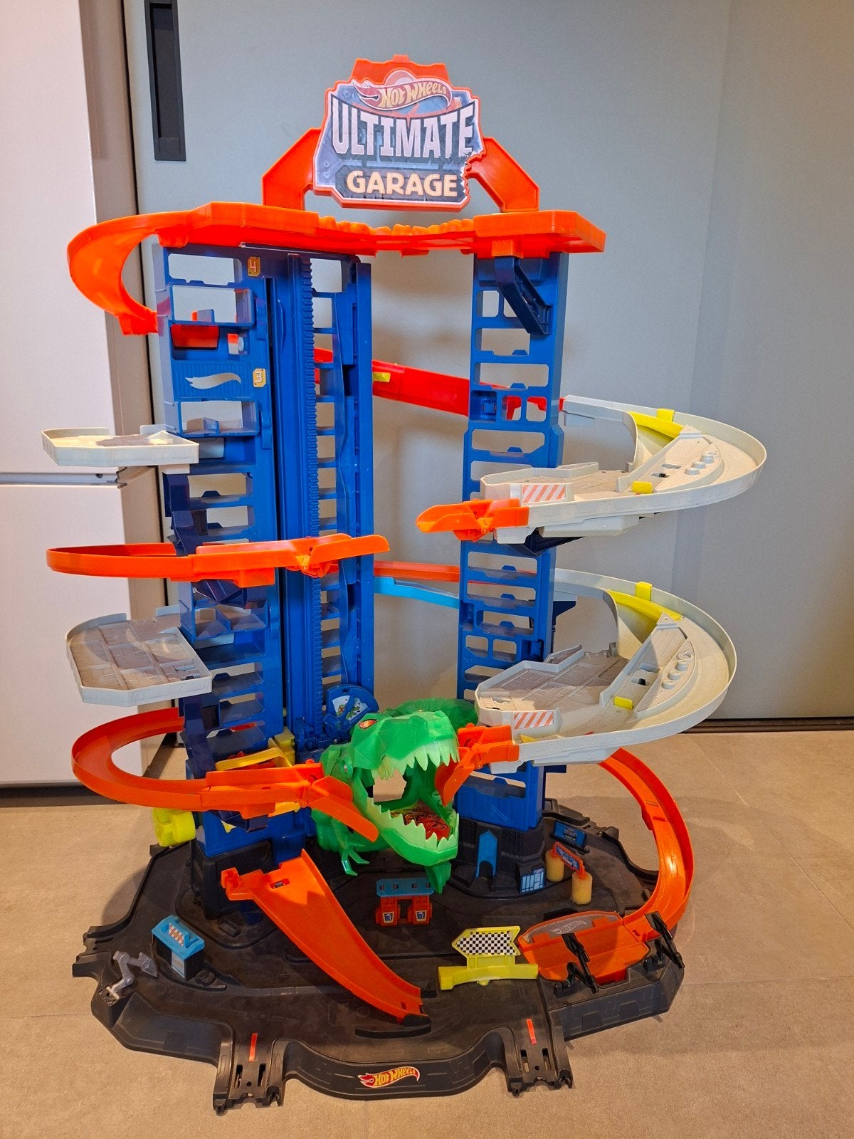 Hot Wheels Ultimate Garage Dino - Groot speelplezier!, Ophalen, Gebruikt
