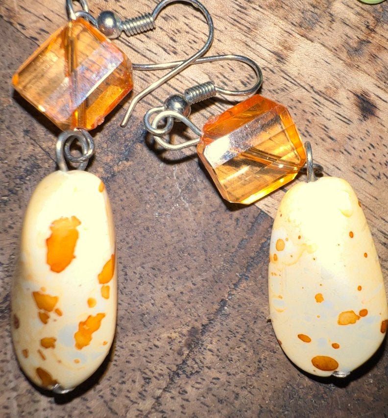 Unieke Vintage Oorbellen met Oranje Accent, Ophalen, Overige materialen, Hangers, Oranje