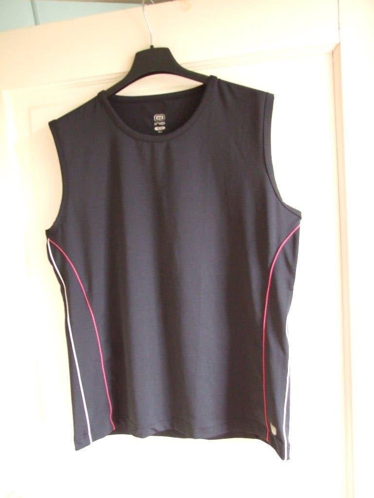 INQ zgan zwart sportshirt 46-48, Kleding | Dames, INQ, Zwart, Maat 46/48 (XL) of groter, Ophalen of Verzenden