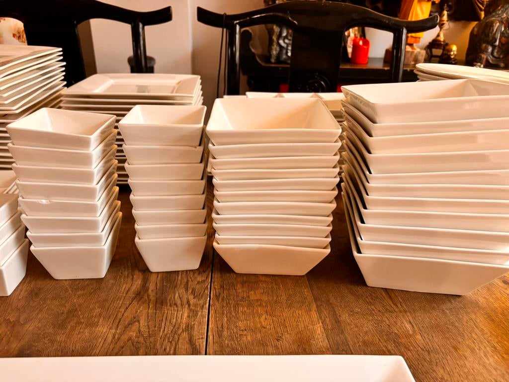 Compleet servies design, Huis en Inrichting, Keuken | Servies, Ophalen, Zo goed als nieuw, Overige stijlen, Porselein