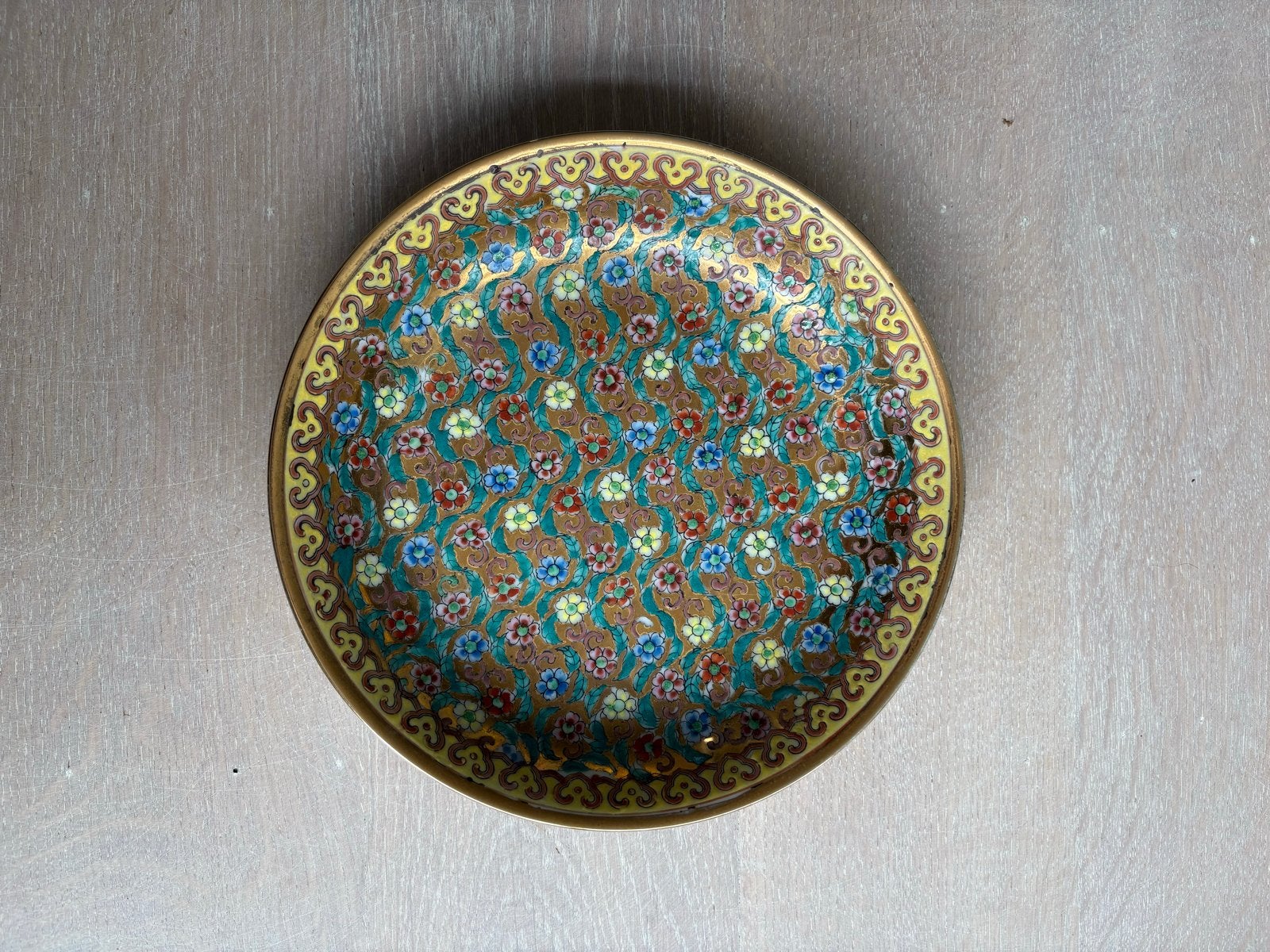 Antieke Cloisonné Schaal met Bloemmotief, Ophalen of Verzenden