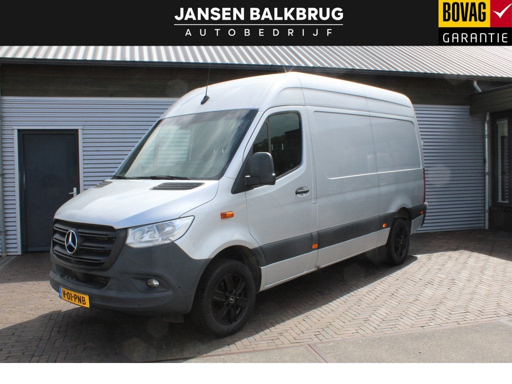 Mercedes-Benz Sprinter 317 1.9 CDI L2H2 lage km (bj 2021), Automatische klimaatregeling, Gebruikt, 4 cilinders, Met garantie (alle)