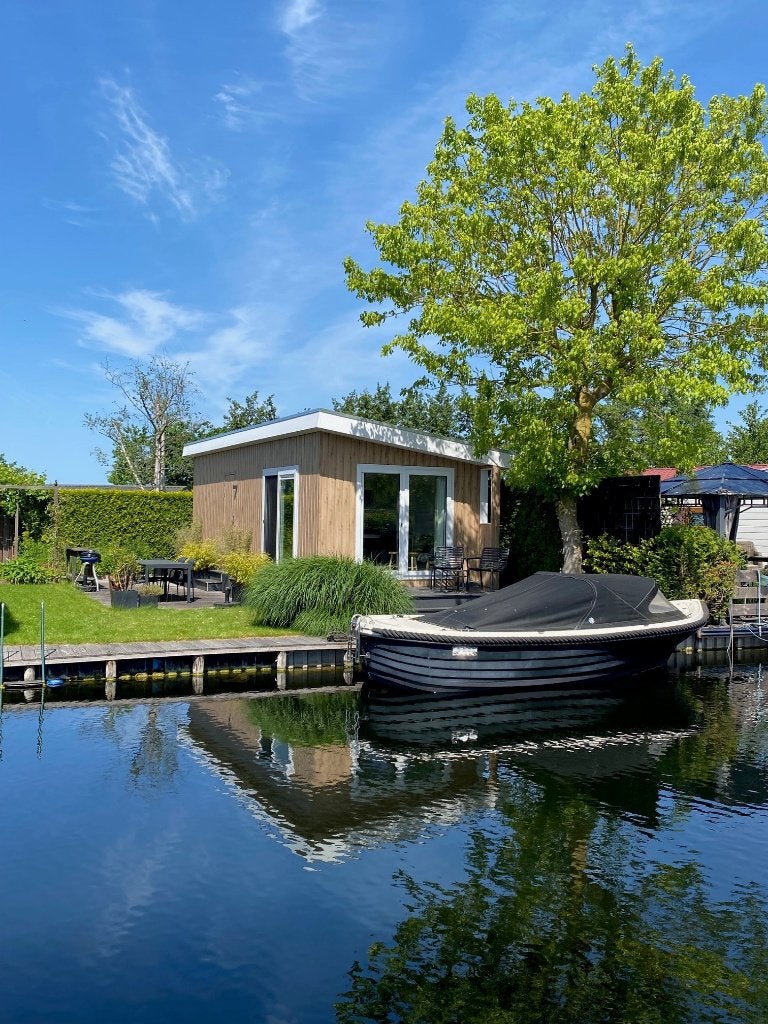 Schitterend chalet aan de Vinkeveense Plassen te koop, Tot en met 4