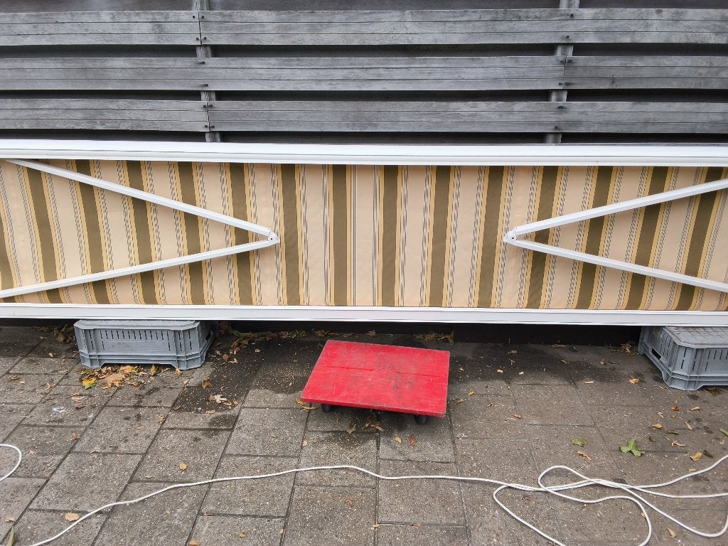 zonnescherm Electrisch, Tuin en Terras, Ophalen, Elektrisch, Zo goed als nieuw, 250 cm tot 450 cm