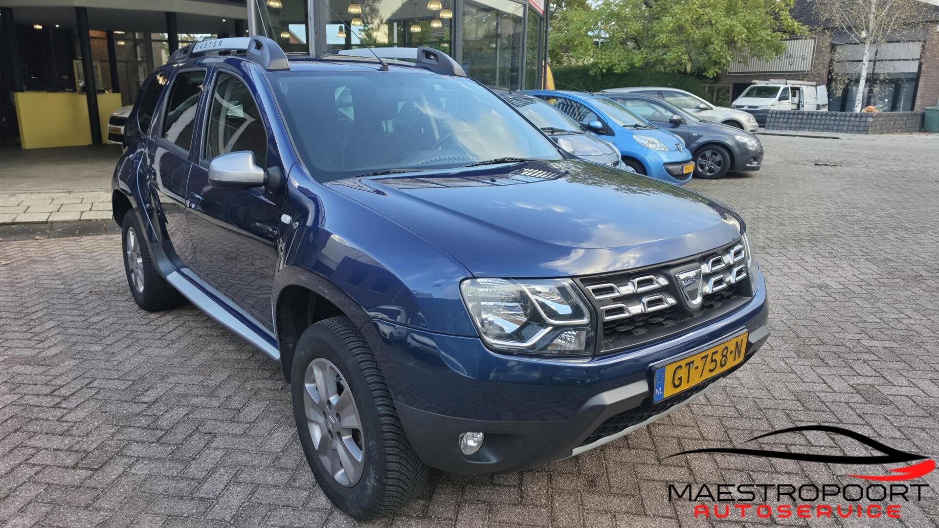 Dacia Duster 1.2 TCe 4x2 Blackshadow, Voorwielaandrijving, 125 pk, Gebruikt, Euro 6