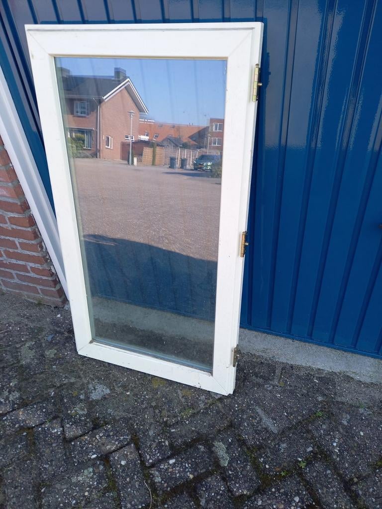 Draairaam wit met dubbelglas, Gevelraam of Ruit, Minder dan 80 cm, Nieuw, Ophalen of Verzenden