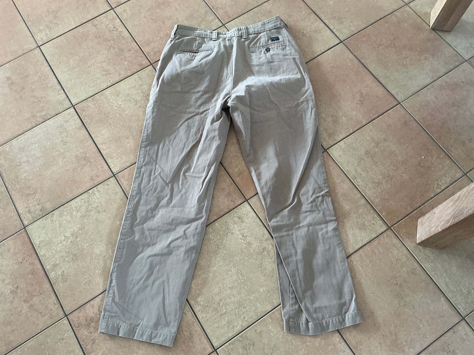 Nette beige Dockers broek - Maat 52/54 (L), Ophalen of Verzenden, Zo goed als nieuw, Maat 52/54 (L), Beige