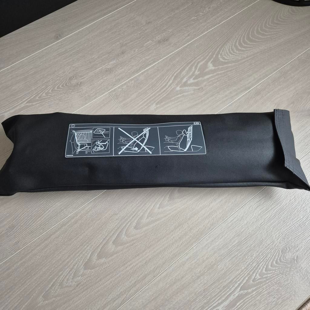 Bagagenet Volvo XC60 - Nieuw en ongebruikt, Ophalen of Verzenden, Nieuw