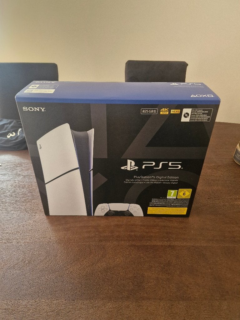 NIEUW PS5 digital edition 825 gb, Spelcomputers en Games, Spelcomputers | Sony PlayStation Consoles | Accessoires, Overige typen