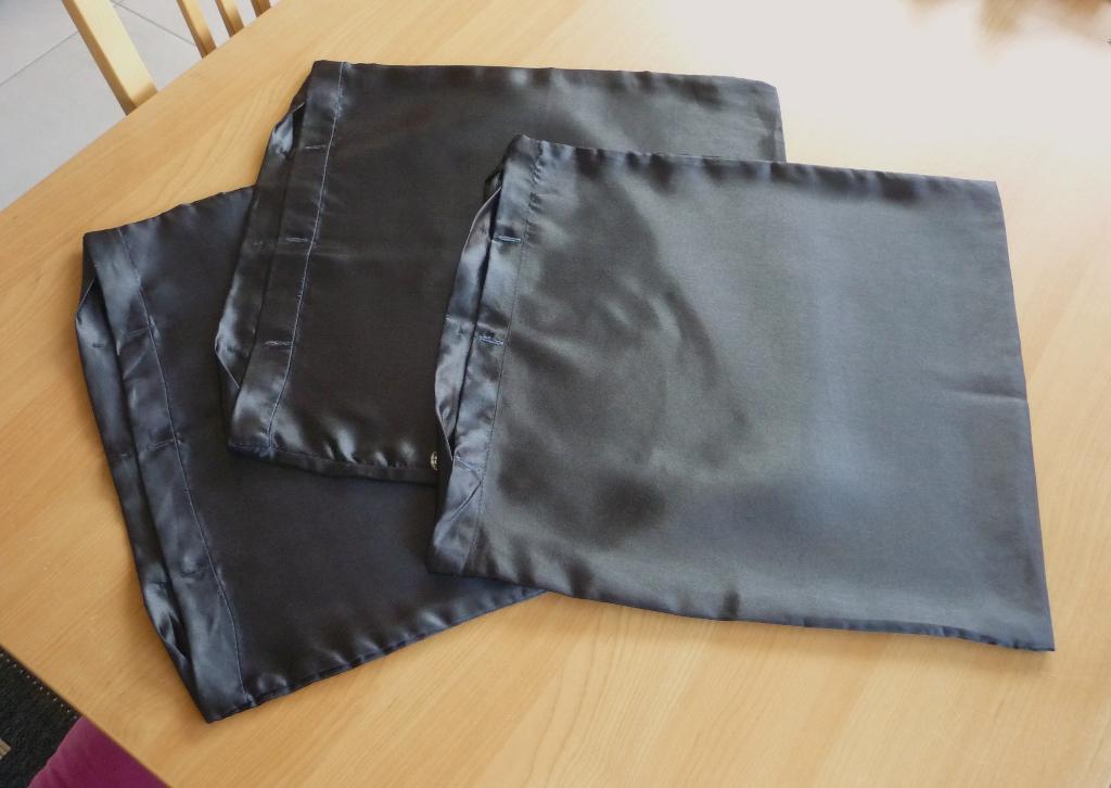 Set van 3 vierkante satijnen zwarte kussenslopen 40x40 cm, Ophalen of Verzenden, Zwart, Vierkant