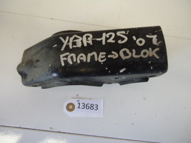 YBR125 2007 - 2011 Yamaha Frame onderdelen D1-15753