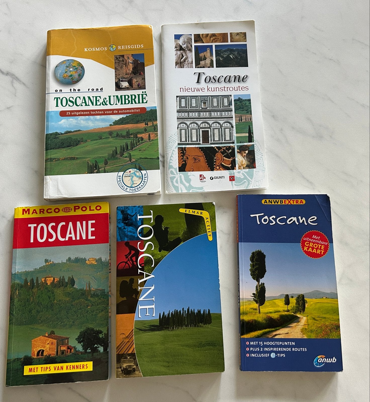 Reisgidsen Toscane & Umbrië - Diverse merken, Europa, Ophalen of Verzenden, Reisgids of -boek, Gelezen