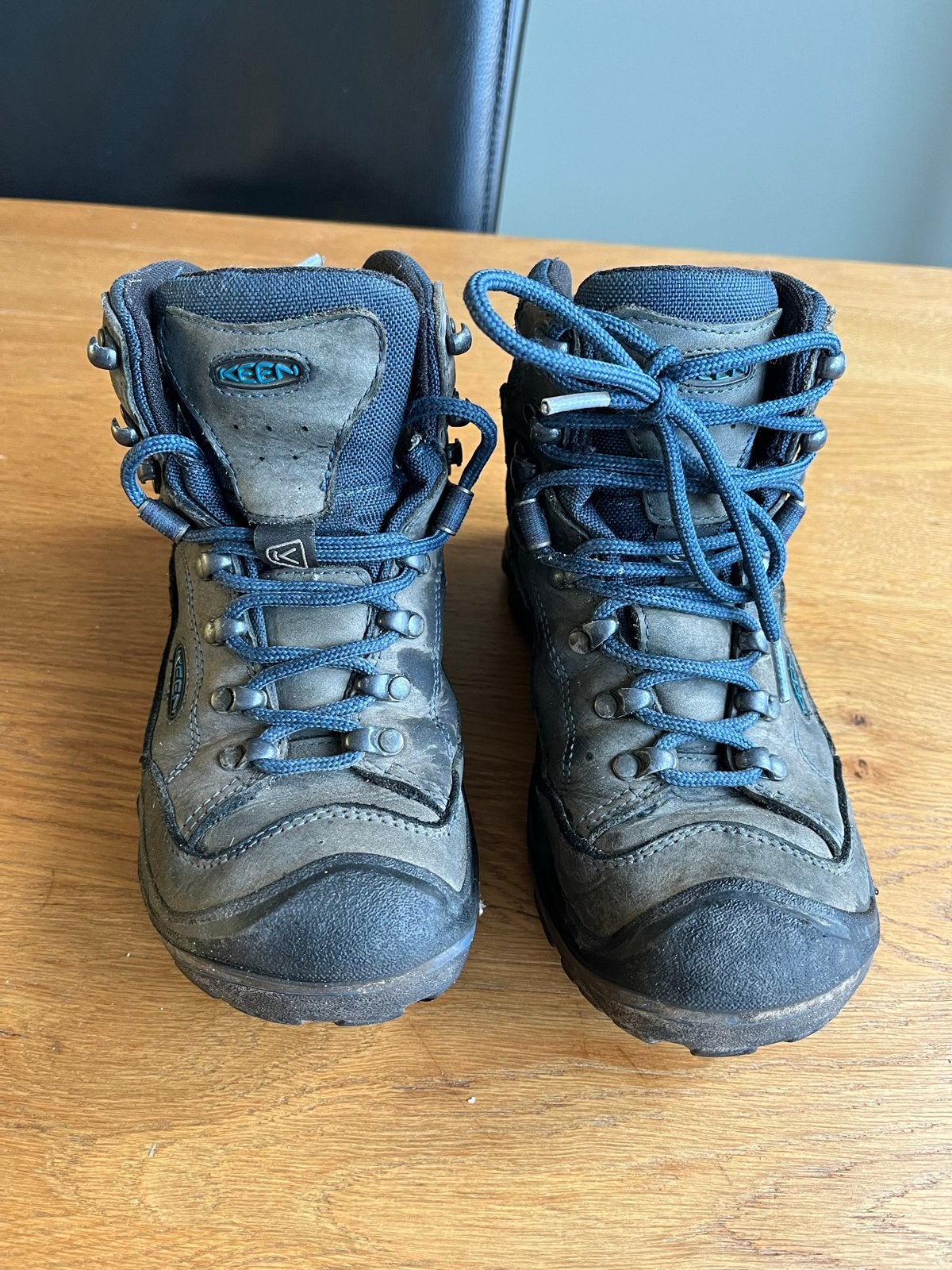 Keen Wandelschoenen Maat 37 - Comfortabel en Stevig, Ophalen of Verzenden, Zo goed als nieuw, Schoenen