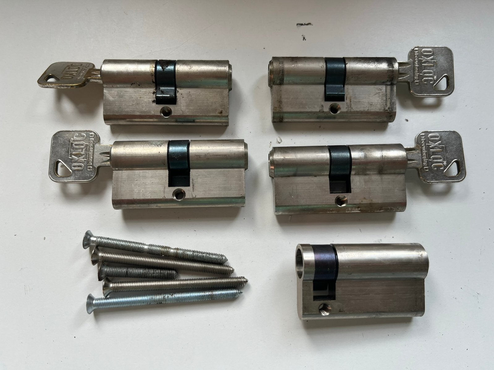 5 gelijksluitende deurcilinders SKG2**, Ophalen of Verzenden, Gebruikt, Rvs, Slot