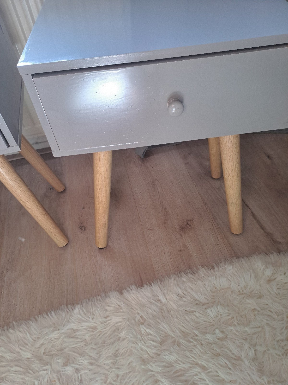 2 nachtkastjes grijs geverfd, Ophalen, Gebruikt, Minder dan 45 cm