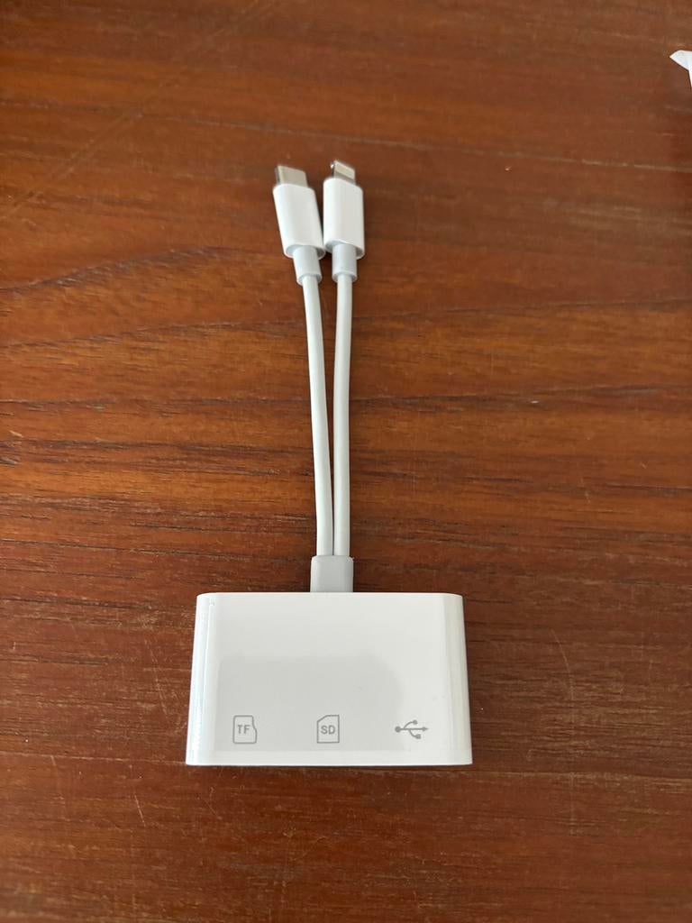 USB-C &Lightning Kaartlezer, Ophalen of Verzenden, Nieuw