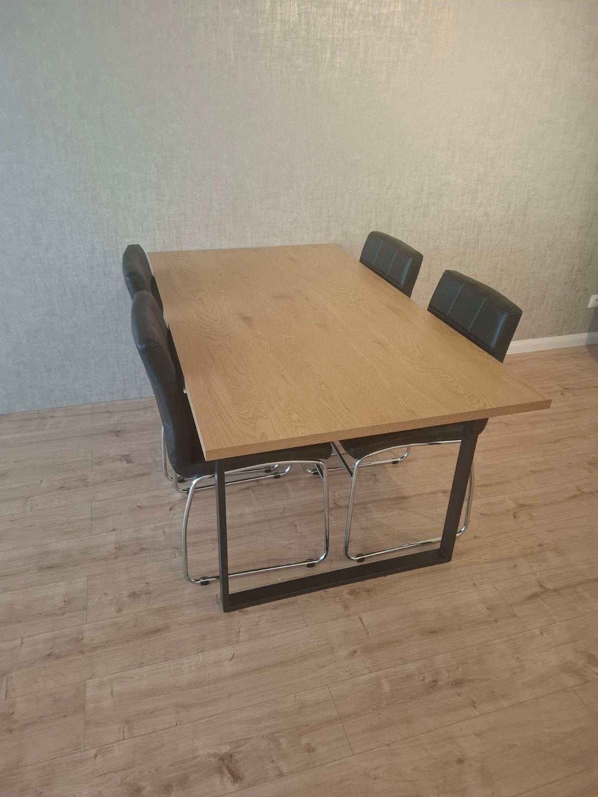 Eettafel + 4stoelen, Ophalen