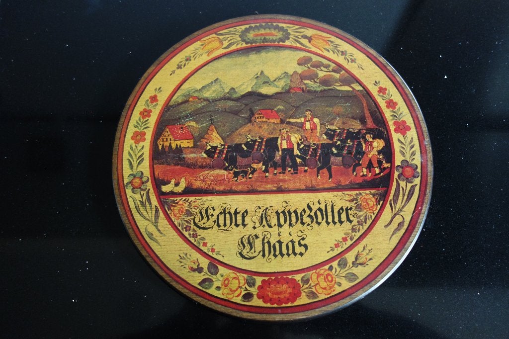 Kaasplank\wandbord rond, Antiek en Kunst, Ophalen of Verzenden