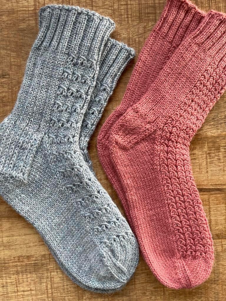 Handgebreide sokken m.33-34 Koop 4 paar- gratis verzending., Sokken en Kniesokken, Overige kleuren, Nieuw, Overige maten