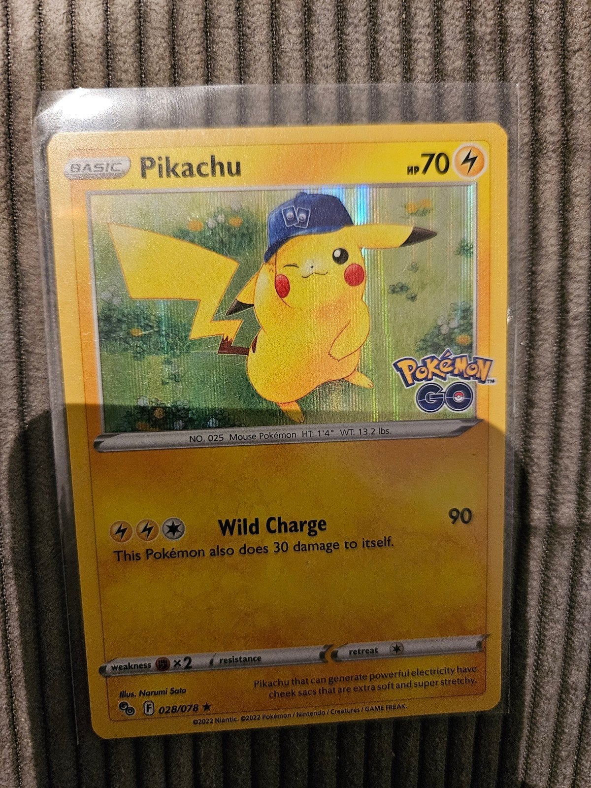 Pikachu 028/078 holo, Ophalen of Verzenden, Zo goed als nieuw