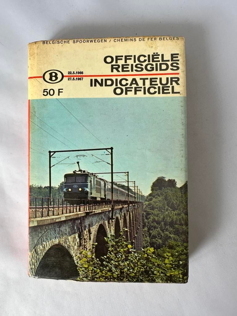 Officielle reisgids NMBS 1966-1967, Ophalen of Verzenden, Gebruikt, Trein, Boek of Tijdschrift
