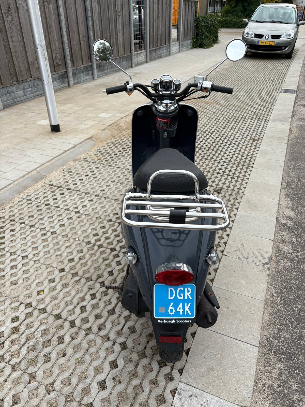 AGM New Flash Scooter - Grijs, Zo goed als nieuw, Ophalen of Verzenden, Zo goed als nieuw, Benzine