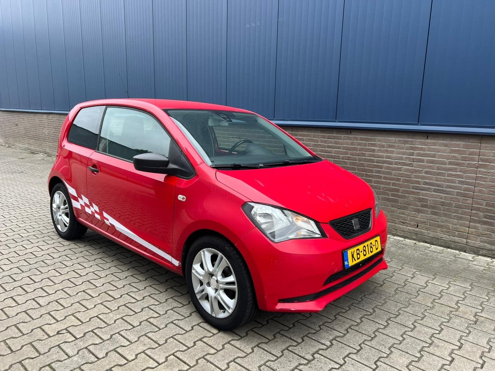 Seat Mii 1.0 44KW 2012 Rood, Auto's, Voorwielaandrijving, 840 kg, 4 stoelen, Mii