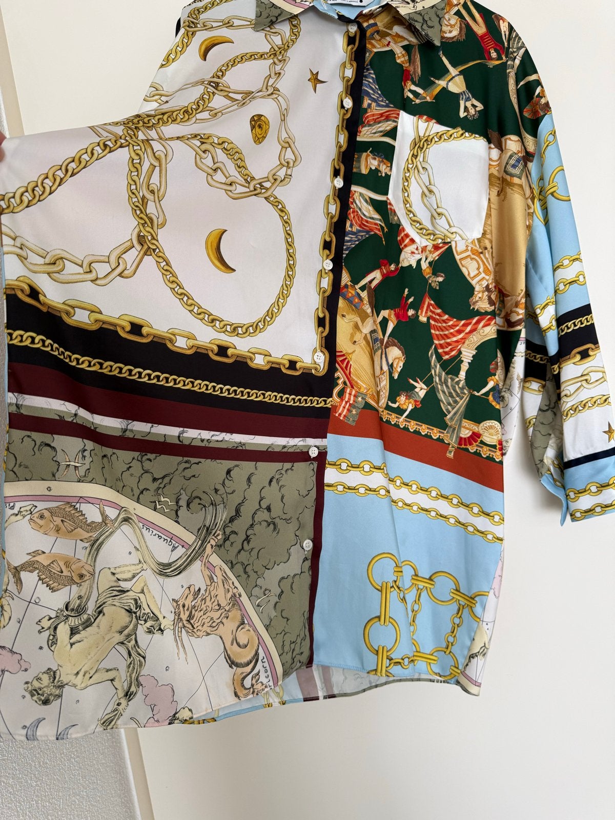 blouse met ketting- en barokprint, Ophalen of Verzenden, Zo goed als nieuw, Maat 38/40 (M), Meerkleurig
