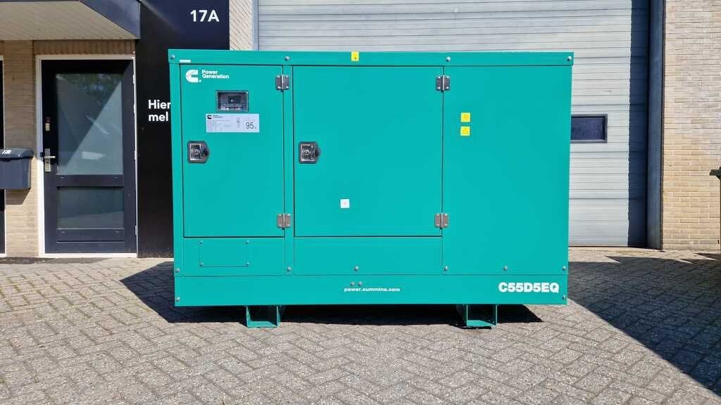 CUMMINS C55D5EQ(S) 55KVA Generator, Zakelijke goederen, Machines en Bouw | Aggregaten