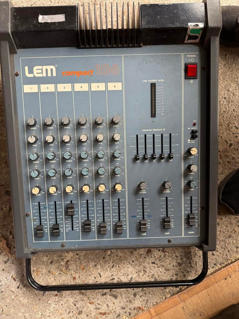 Lem Compact 106 Mengpaneel - 6 Kanalen Mixer, Ophalen, Gebruikt, 5 tot 10 kanalen, Microfooningang