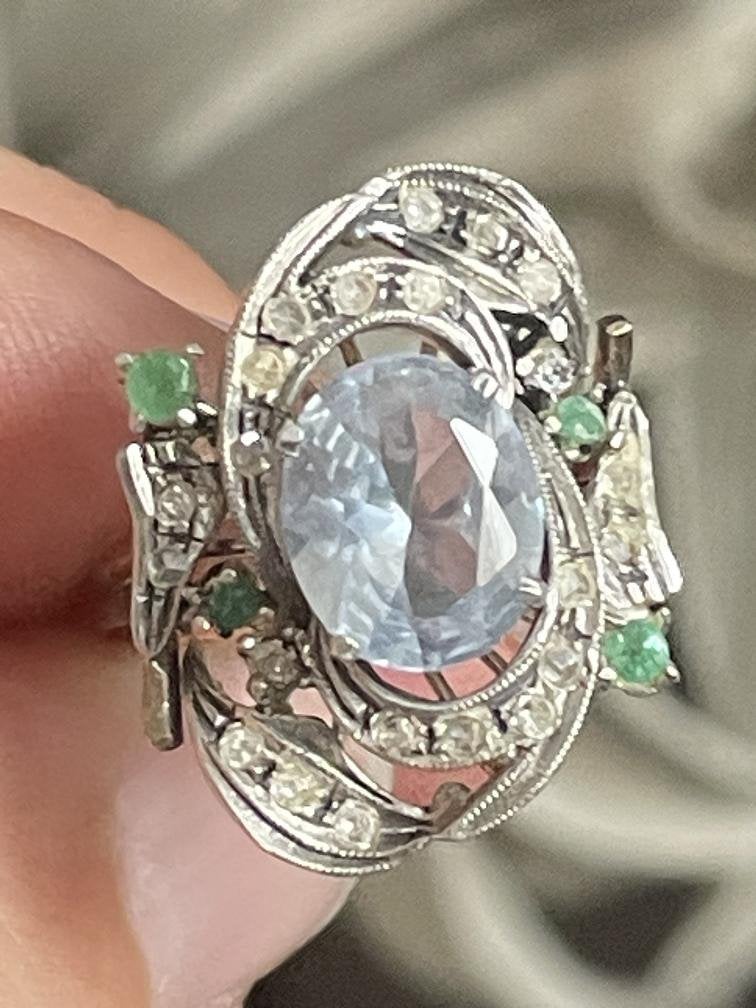 9 karaat en zilveren ring met aquamarijn smaragd en kristal, 18 tot 19, Ophalen of Verzenden, Zo goed als nieuw, Nvt