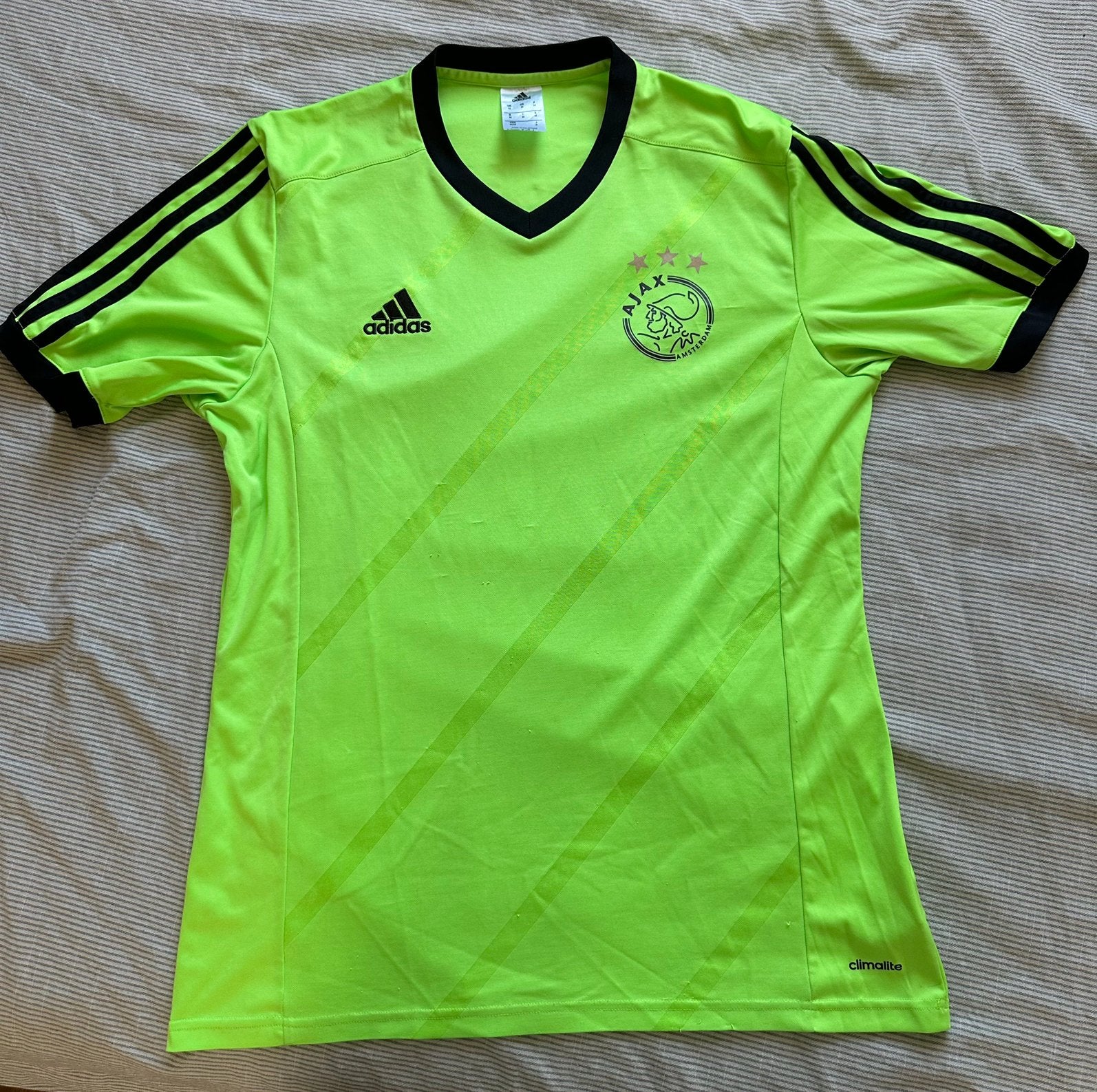 Origineel Adidas Ajax 'Fanshop' shirt (2015/2016) - Maat M, Maat 48/50 (M), Ophalen of Verzenden, Zo goed als nieuw, Voetbal