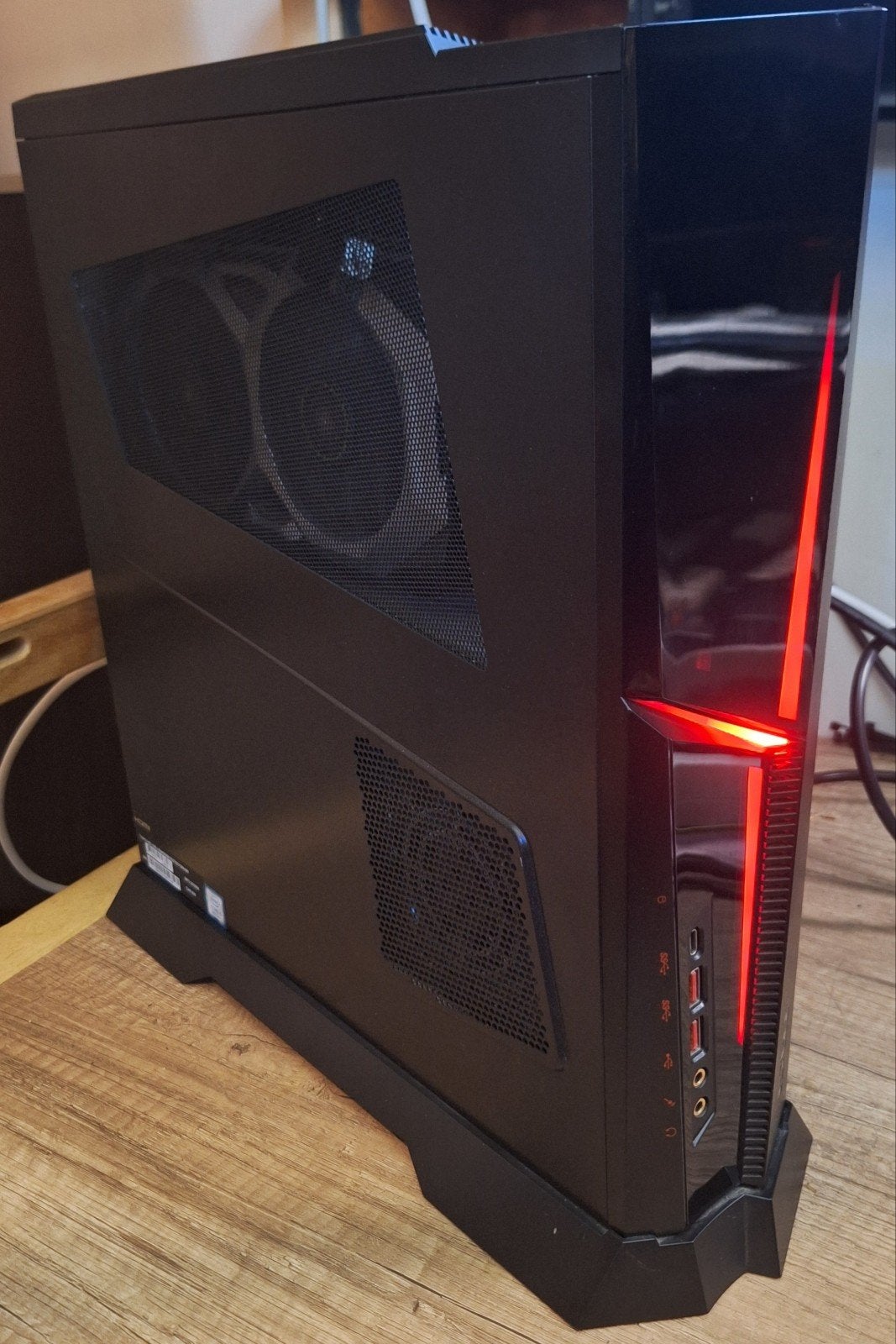 MSI Gaming PC, 256 GB, Ophalen of Verzenden, Zo goed als nieuw, SSD