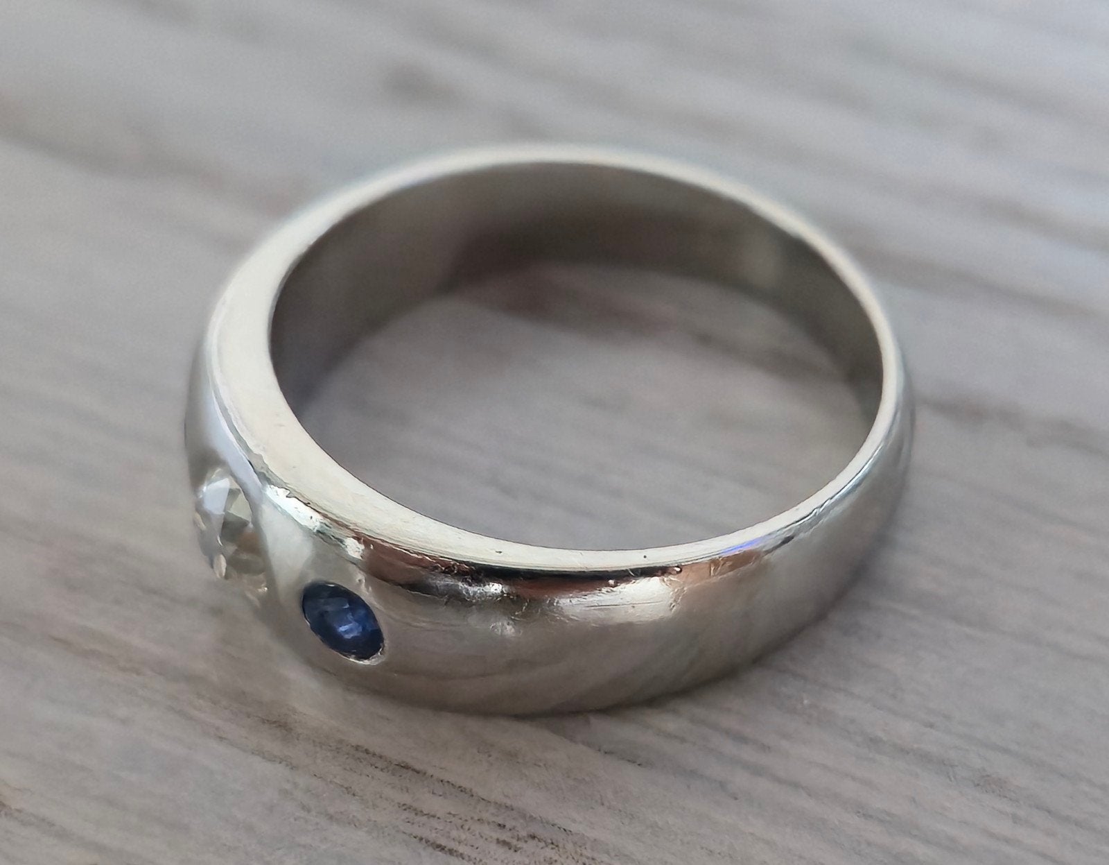 Prachtige massieve Pt950 platina ring met diamant, Ophalen of Verzenden, Zo goed als nieuw, Dame, Goud