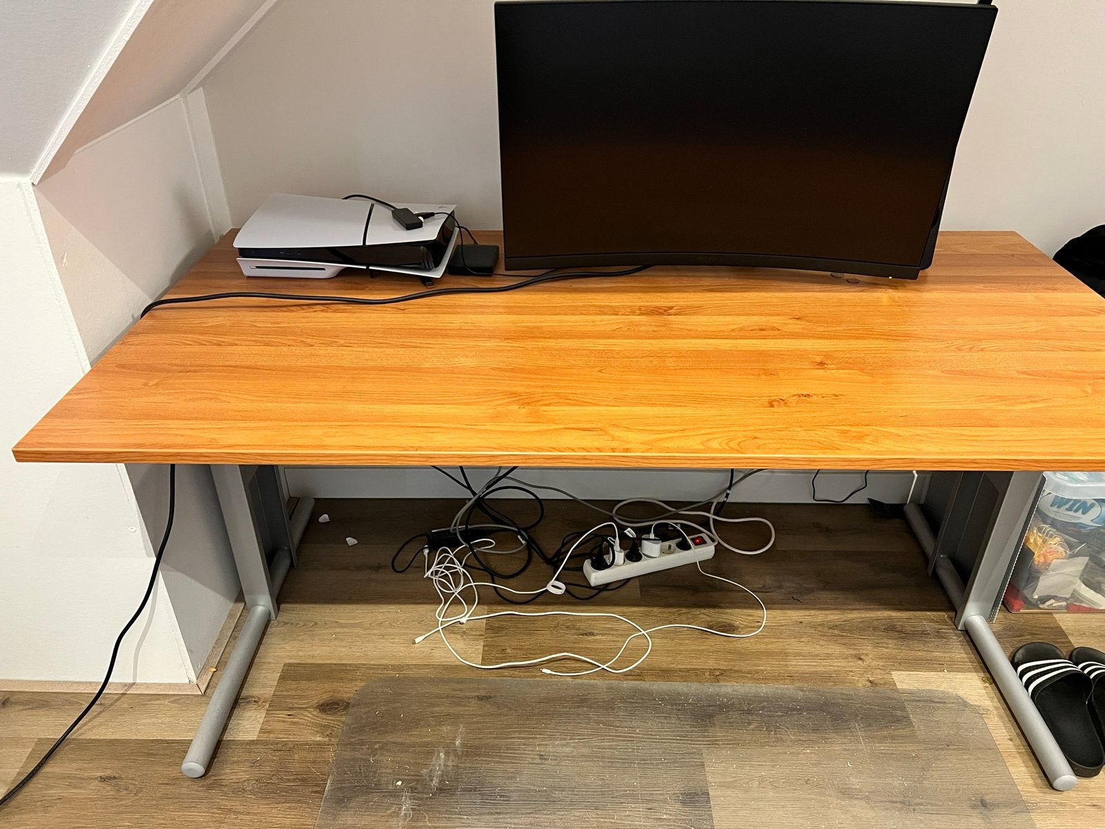Ruim bureau 160x80 cm, 75 cm hoog, Huis en Inrichting, Bureaus, Ophalen, Gebruikt