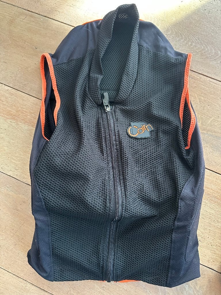 Te koop: Park & Ride Freestyle Rugbeschermer Vest 10-12 jr, Ophalen, Gebruikt, Helm of Bescherming